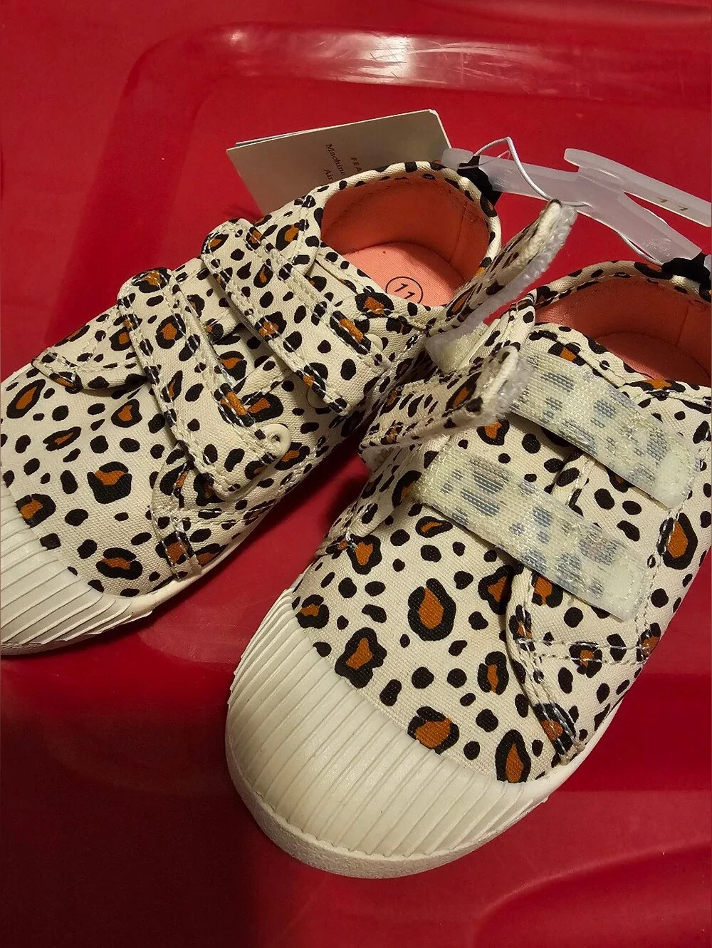 Cat & Jack Kids NEW Leopard Print Canvas Sneakers Size 11 Hook and Loop Closure